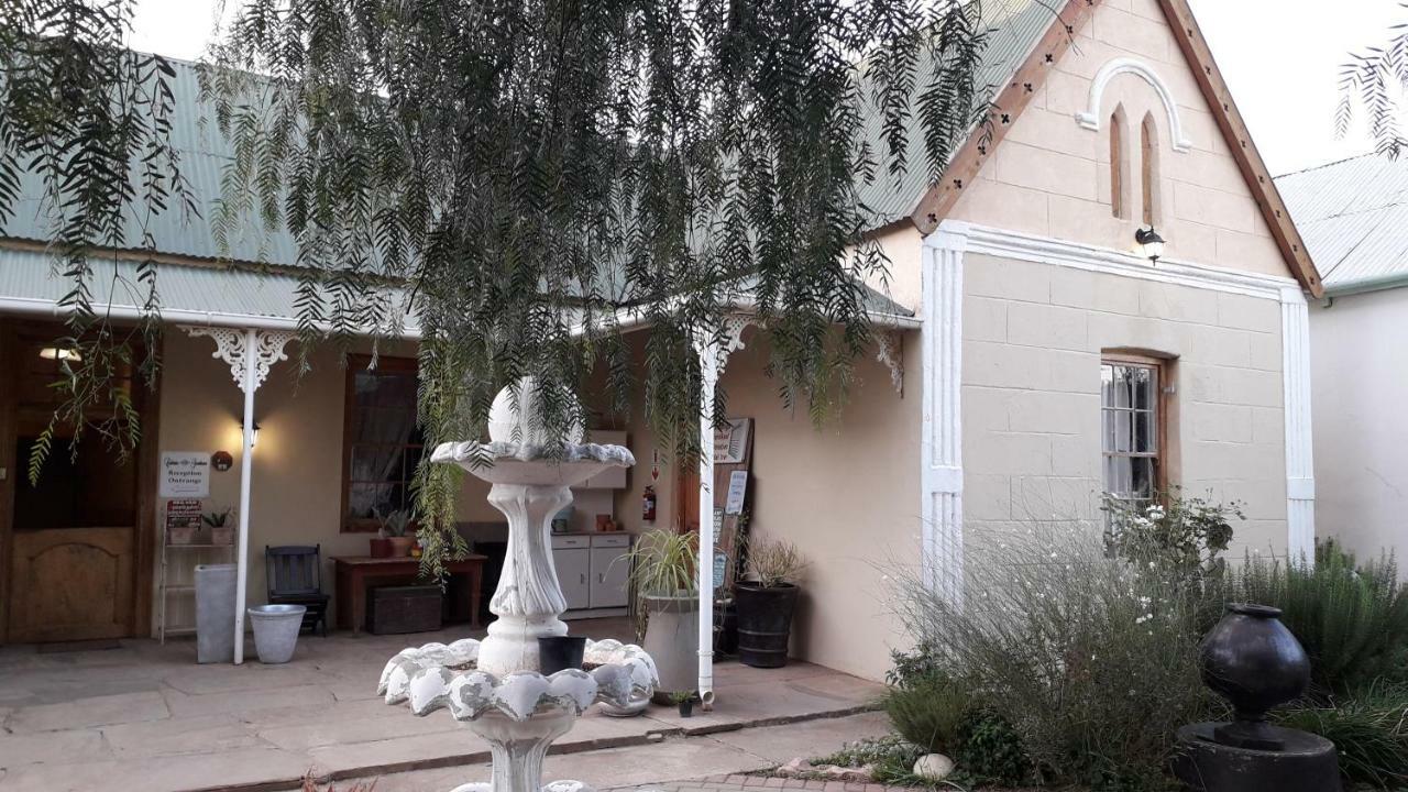 Calvinia Guesthouse Exterior photo
